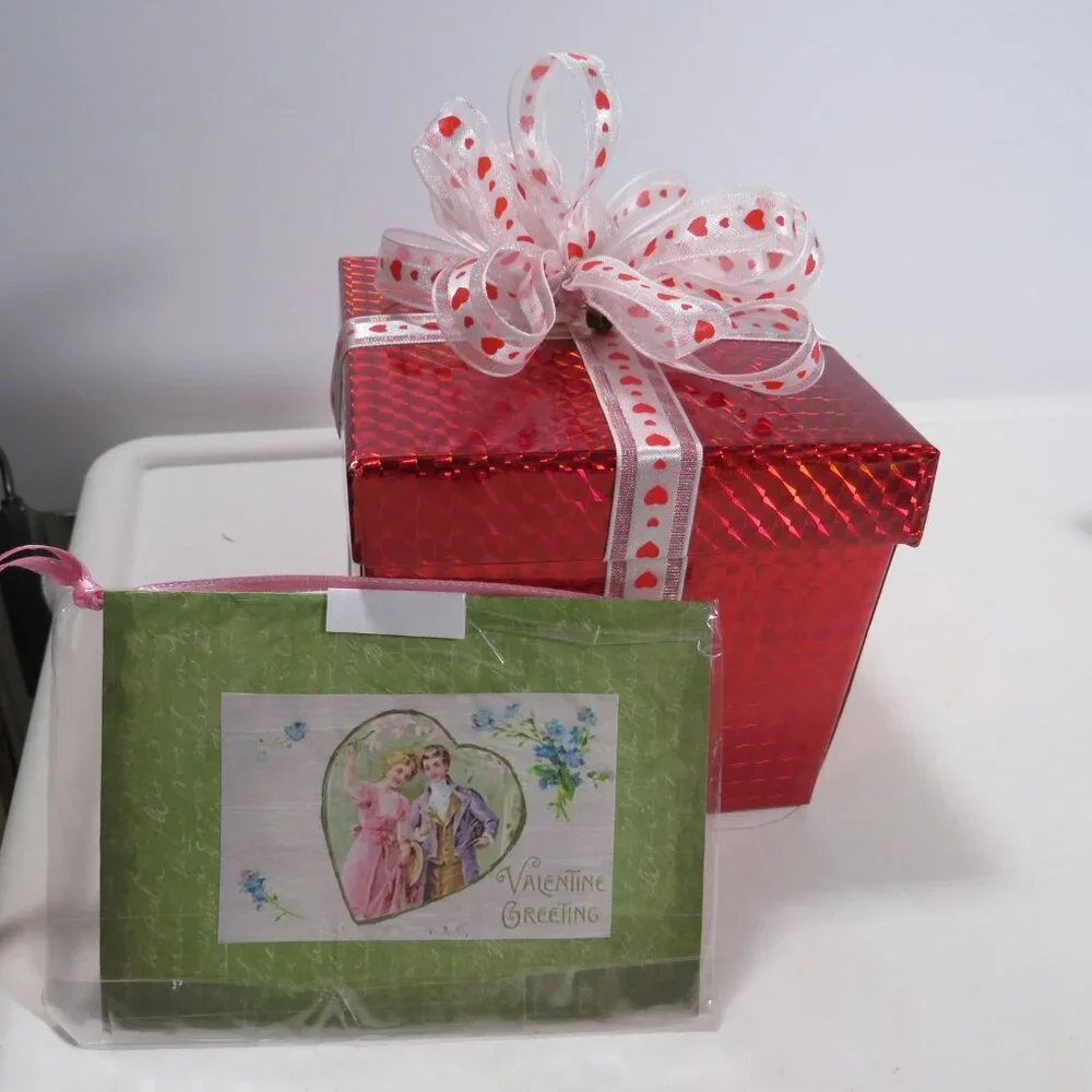Red Holographic Gift Box, Bow, & Gift Tag (Fits most Ceramic Coffee mugs)